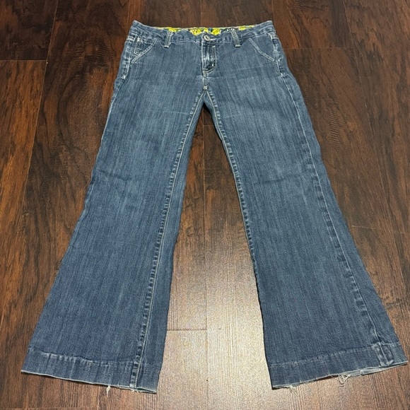 Miss Me Wide Leg Flare Jeans JP4480 Geneva Vintage Y2K Flap Back Pockets 29 GUC - Picture 1 of 15